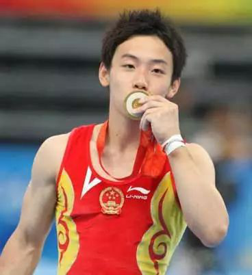 奧運五金王鄒凱回歸賽場變身裁判 期待未來再“戰”奧運